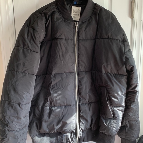 LIGHTWEIGHT BOMBER JACKET - Picture 1 of 2